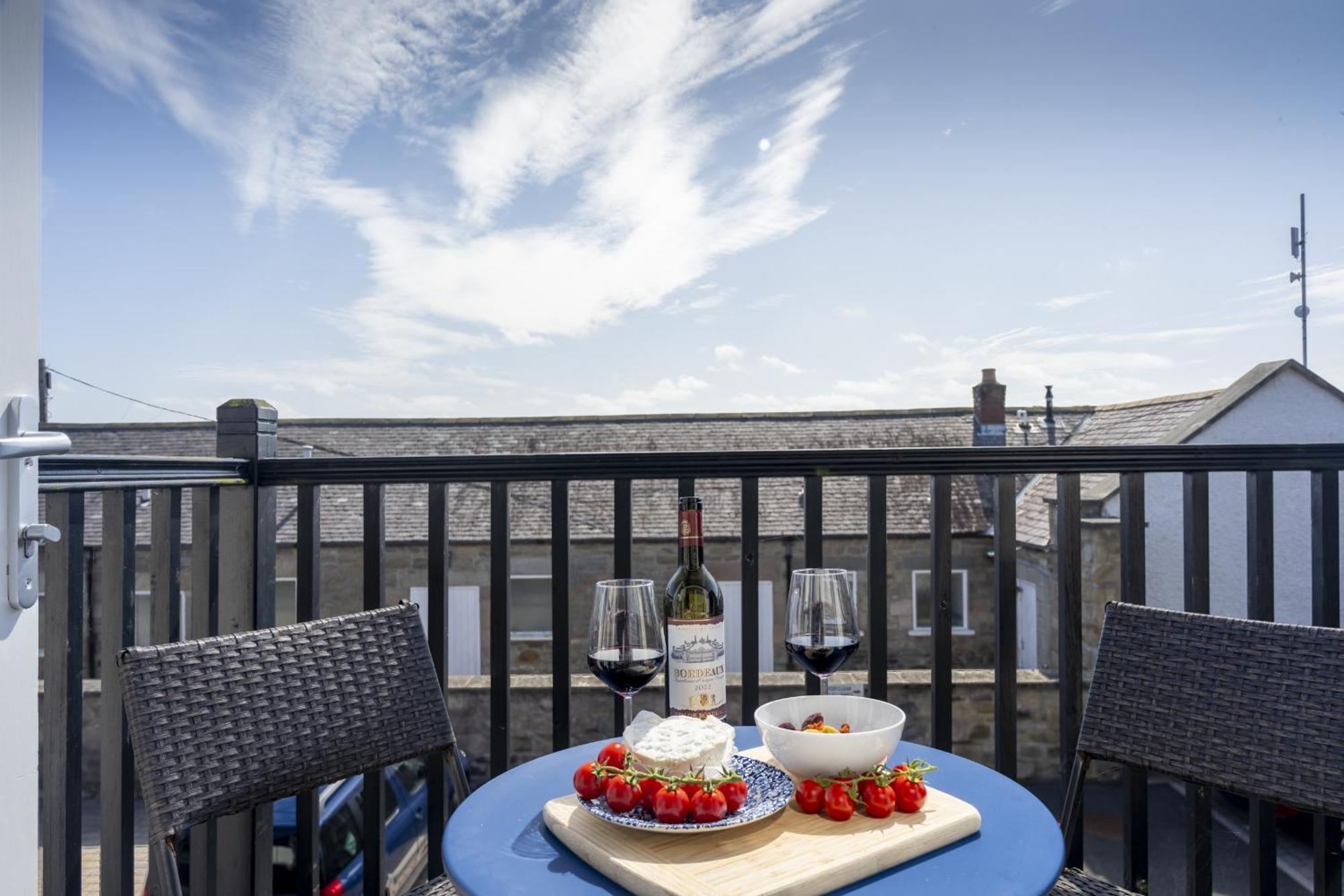 Northern Hideaways, Seascape Seahouses Exterior photo